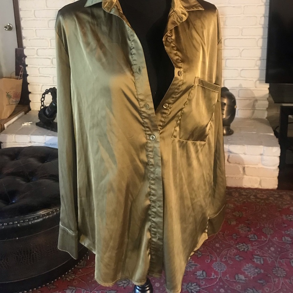 Olive button up